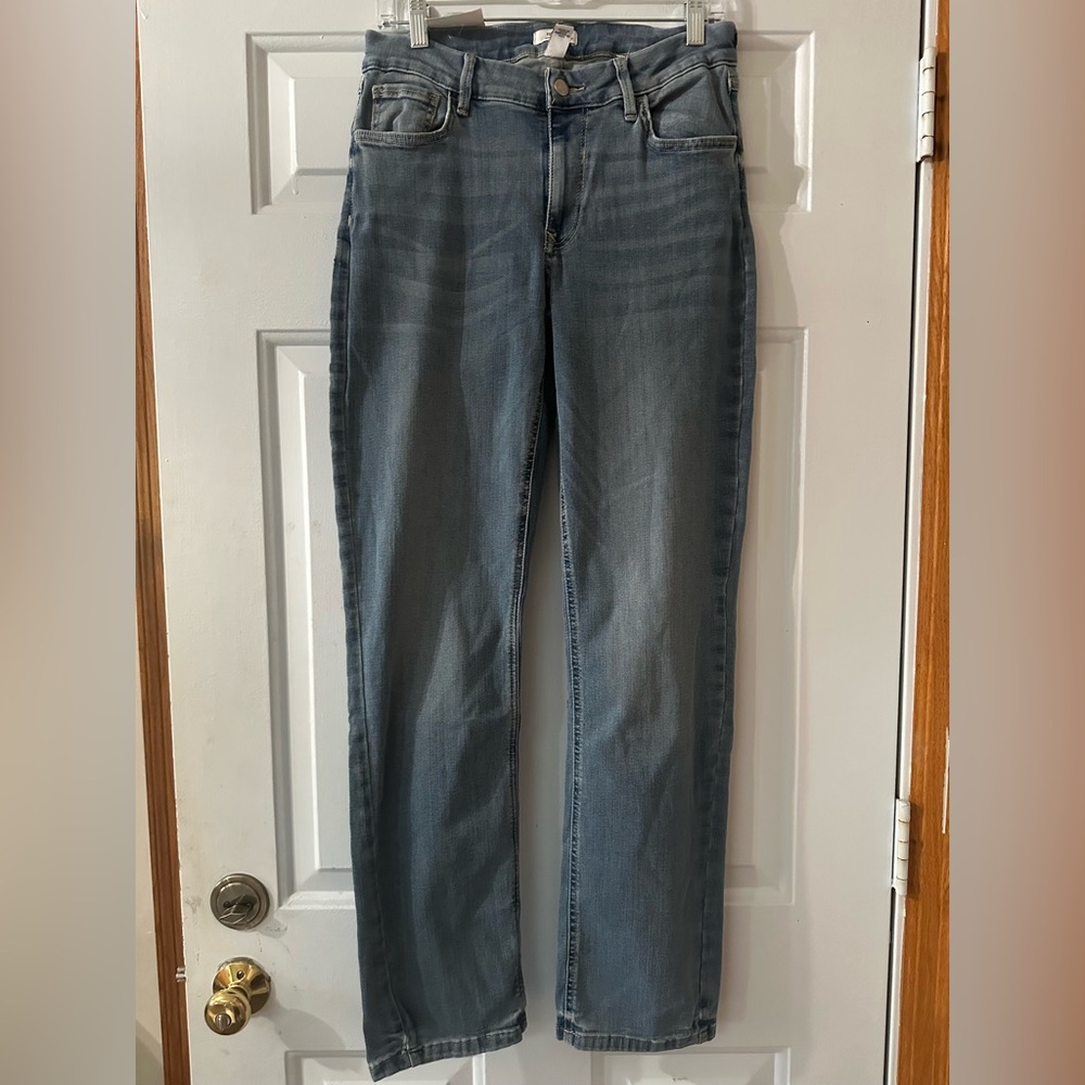 FOREVER 21 Premium Curved Straight Jeans Medium Light Wash‎ NWT Size 31. - Picture 2 of 12
